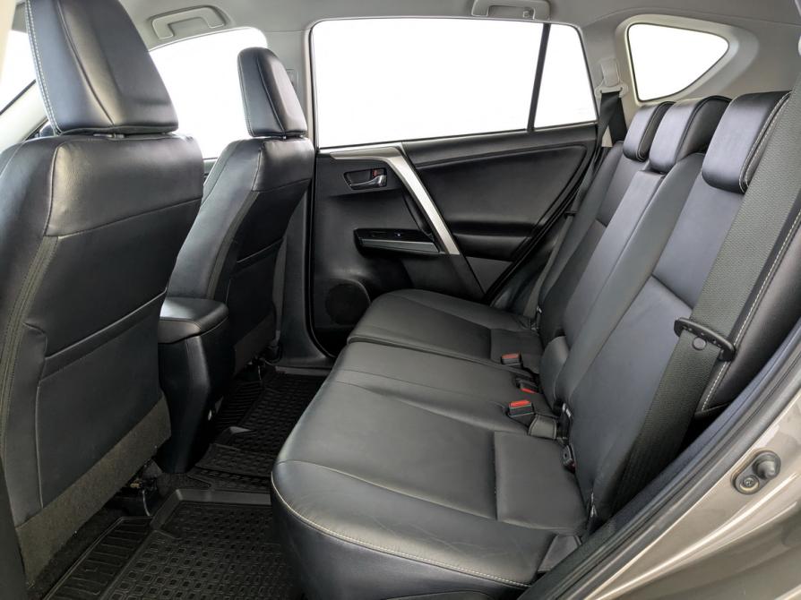 Toyota RAV4 IV (XA40) Рестайлинг Москва  - изображение 12