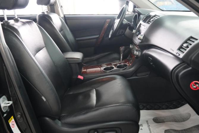 Toyota Highlander II (XU40) Рестайлинг с пробегом 2013 года, цена 2 449 000 рублей, 208724 км, внедорожник, Автокод Объявления