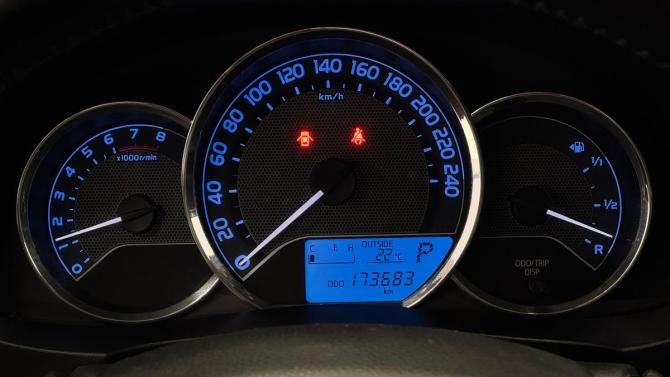 Toyota Corolla XI (E160 E170 E180) с пробегом 2013 года, цена 1 190 000 рублей, 173683 км, седан, Автокод Объявления
