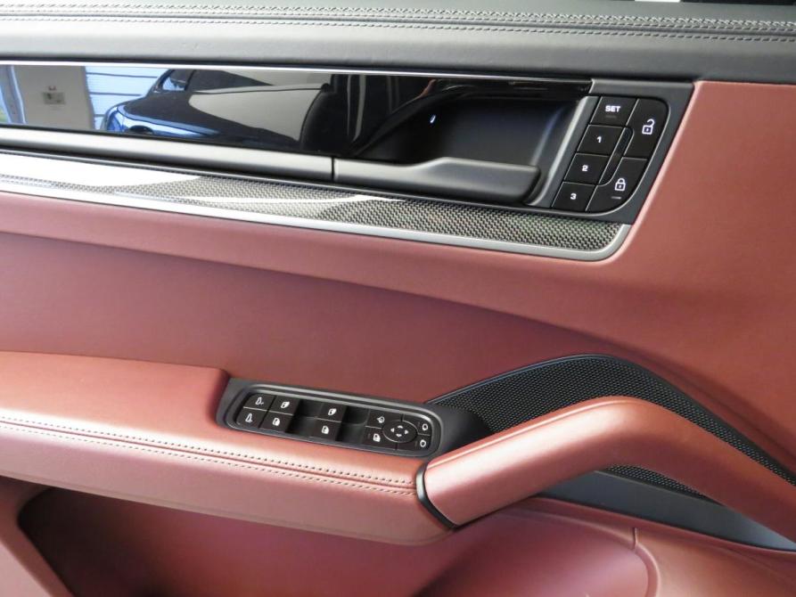 Porsche Cayenne III Рестайлинг Санкт-Петербург  - изображение 8