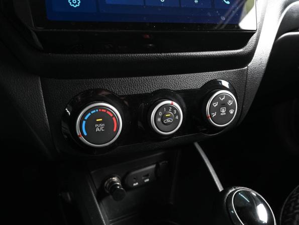 Kia Rio III Рестайлинг с пробегом 2016 года, цена 939 000 рублей, 173742 км, седан, Автокод Объявления