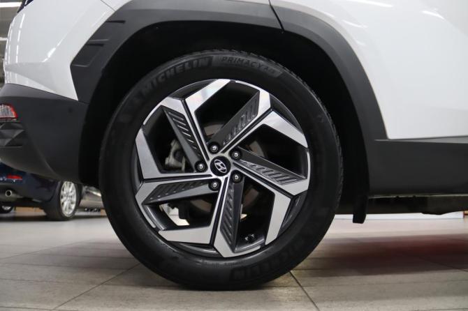 Hyundai Tucson IV с пробегом 2021 года, цена 2 745 450 рублей, 109351 км, внедорожник, Автокод Объявления
