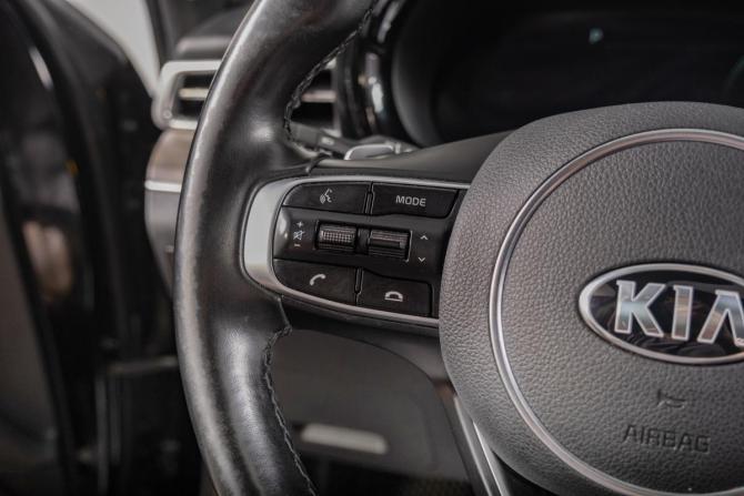 Kia K5 III с пробегом 2019 года, цена 2 959 000 рублей, 74100 км, седан, Автокод Объявления