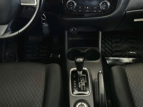 Mitsubishi Outlander III с пробегом 2012 года, цена 1 099 000 рублей, 255159 км, внедорожник, Автокод Объявления