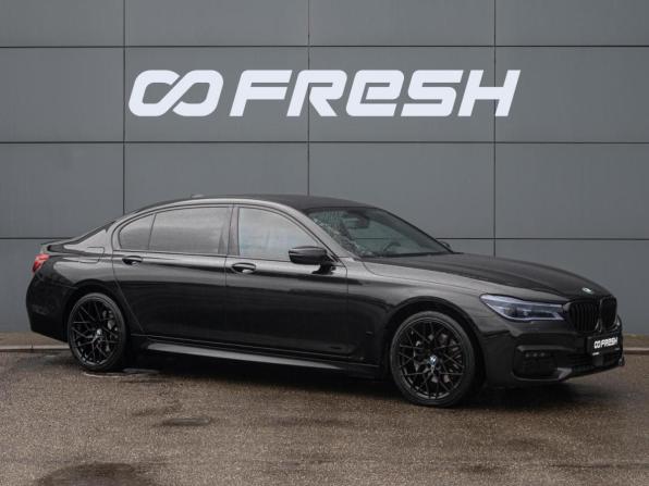 BMW 7 серии VI (G11/G12) с пробегом 2017 года, цена 4 220 000 рублей, 136548 км, седан, Автокод Объявления