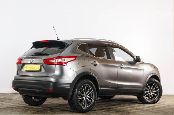Nissan Qashqai II с пробегом 2016 года, цена 1 809 000 рублей, 99279 км, внедорожник, Автокод Объявления