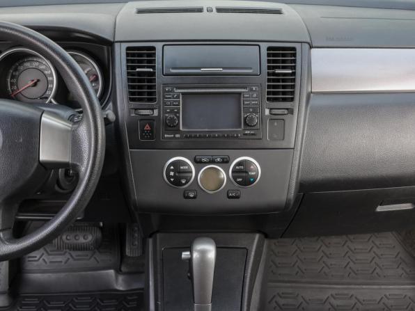 Nissan Tiida I Рестайлинг с пробегом 2012 года, цена 999 000 рублей, 105475 км, хэтчбек, Автокод Объявления