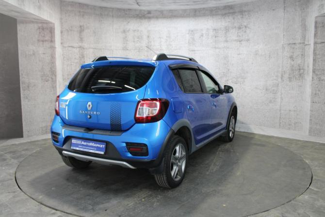 Renault Sandero II с пробегом 2017 года, цена 959 000 рублей, 135298 км, хэтчбек, Автокод Объявления