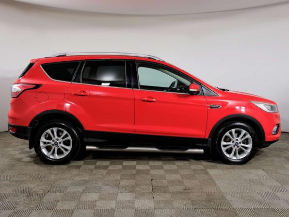 Ford Kuga II Рестайлинг с пробегом 2018 года, цена 1 648 000 рублей, 145721 км, внедорожник, Автокод Объявления