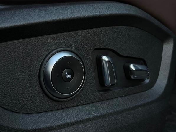 Chery Tiggo 8 Pro Plug-in Hybrid с пробегом 2023 года, цена 2 398 400 рублей, 42215 км, внедорожник, Автокод Объявления