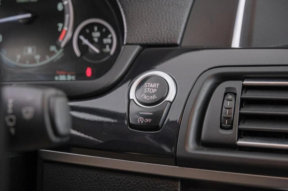 BMW 5 серии VI (F10/F11/F07) Рестайлинг Красноярск  - изображение 19