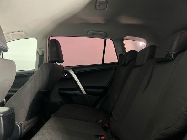 Toyota RAV4 IV (XA40) Рестайлинг с пробегом 2018 года, цена 2 149 000 рублей, 147000 км, внедорожник, Автокод Объявления