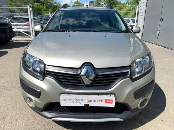 Renault Sandero II с пробегом 2018 года, цена 908 250 рублей, 120853 км, хэтчбек, Автокод Объявления