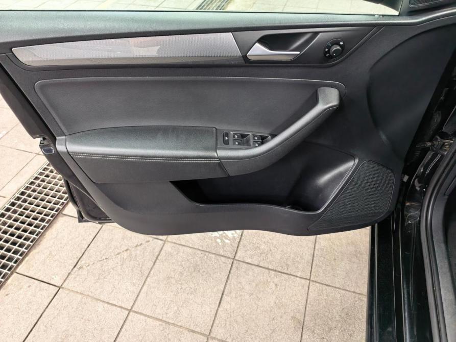 Volkswagen Polo VI Санкт-Петербург  - изображение 8