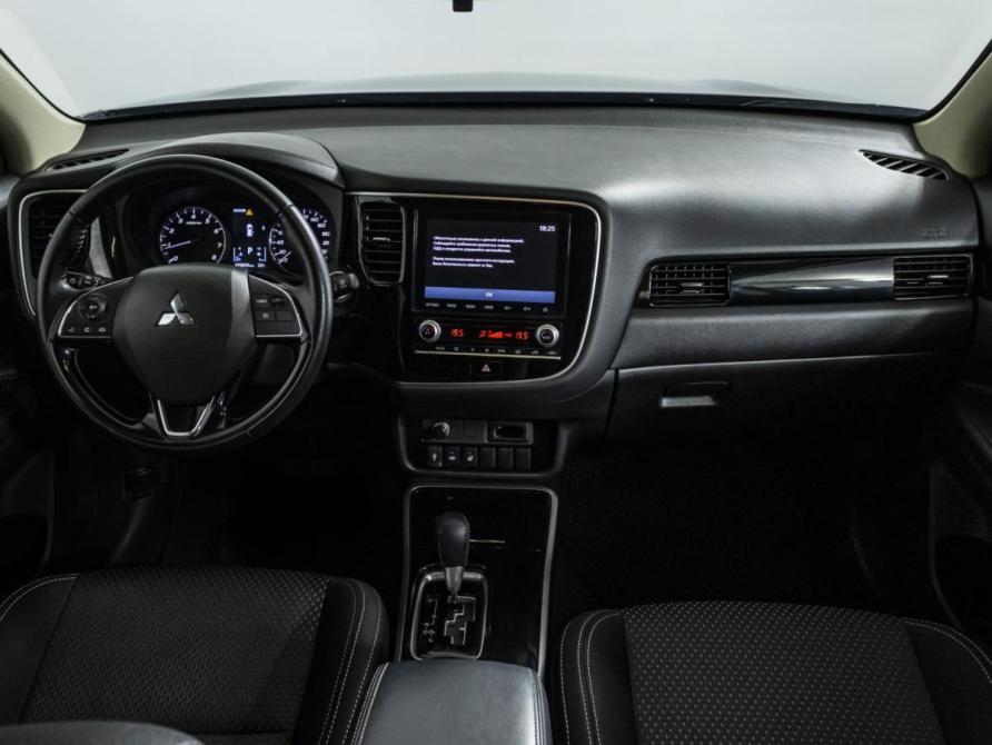 Mitsubishi Outlander III Рестайлинг 3 Москва  - изображение 12