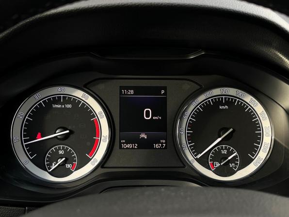 Skoda Karoq I с пробегом 2020 года, цена 2 326 700 рублей, 104912 км, внедорожник, Автокод Объявления