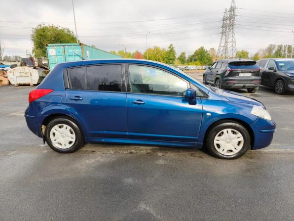 Nissan Tiida I Рестайлинг с пробегом 2010 года, цена 549 000 рублей, 300000 км, хэтчбек, Автокод Объявления