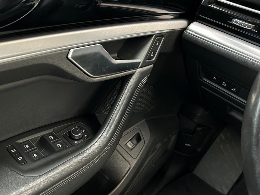Volkswagen Touareg III Санкт-Петербург  - изображение 23