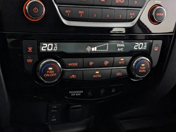 Nissan Qashqai II с пробегом 2017 года, цена 1 425 000 рублей, 80876 км, внедорожник, Автокод Объявления