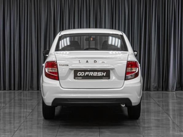 Lada (ВАЗ) Granta I Рестайлинг с пробегом 2024 года, цена 929 000 рублей, 69218 км, седан, Автокод Объявления