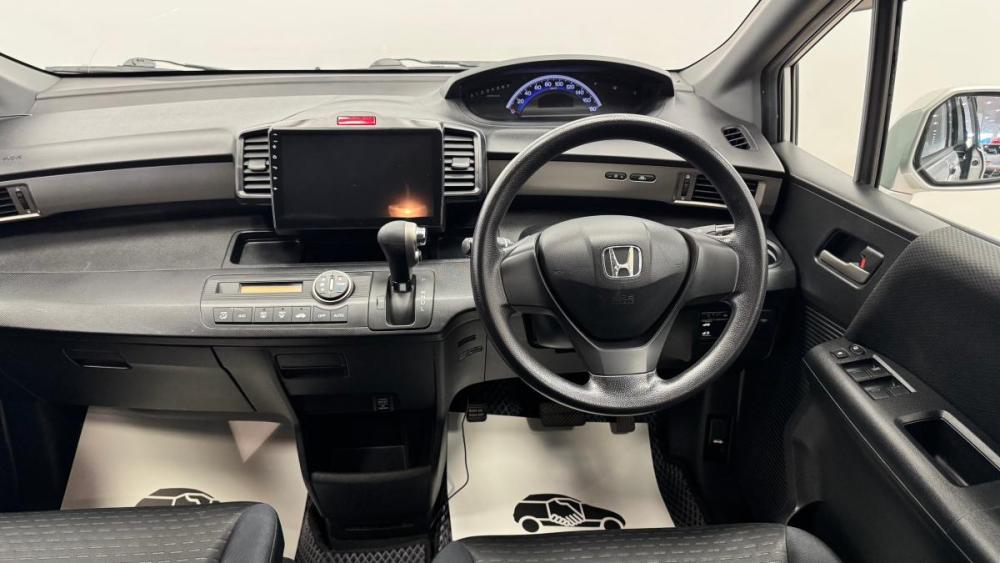 Honda Freed I Рестайлинг Киров  - изображение 9