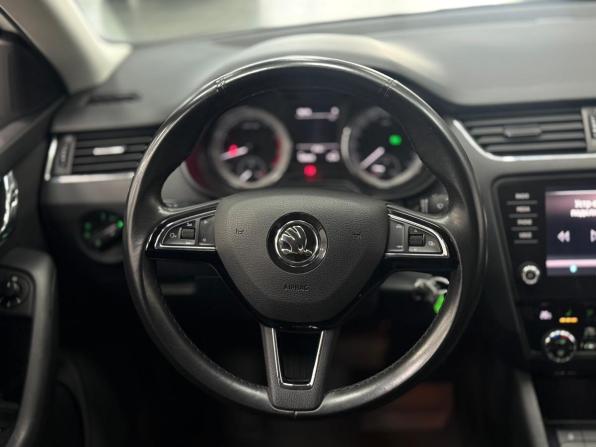 Skoda Octavia III (A7) Рестайлинг с пробегом 2020 года, цена 1 999 000 рублей, 103848 км, лифтбек, Автокод Объявления
