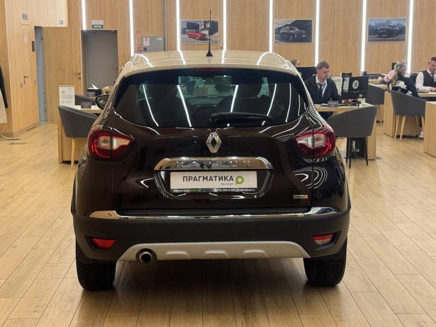Renault Kaptur I Санкт-Петербург  - изображение 4