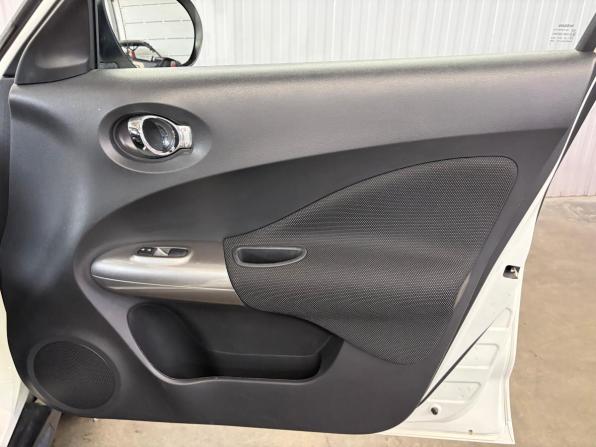 Nissan Juke I с пробегом 2012 года, цена 977 000 рублей, 212039 км, внедорожник, Автокод Объявления