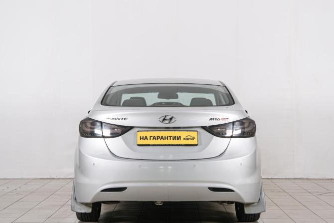 Hyundai Avante V с пробегом 2011 года, цена 949 000 рублей, 181000 км, седан, Автокод Объявления