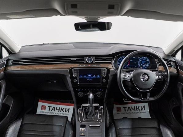 Volkswagen Passat B8 с пробегом 2016 года, цена 1 990 000 рублей, 67150 км, седан, Автокод Объявления