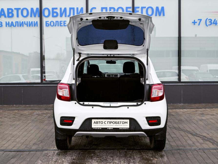 Renault Sandero II Рестайлинг Екатеринбург  - изображение 18
