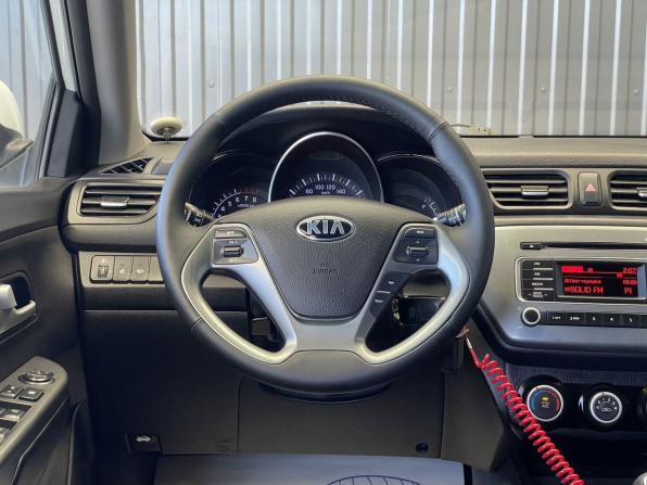 Kia Rio III Рестайлинг с пробегом 2016 года, цена 1 032 000 рублей, 100746 км, седан, Автокод Объявления