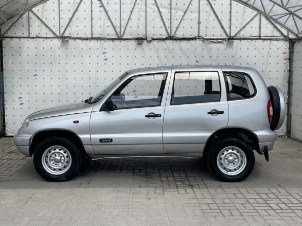 Chevrolet Niva I с пробегом 2004 года, цена 370 000 рублей, 146054 км, внедорожник, Автокод Объявления