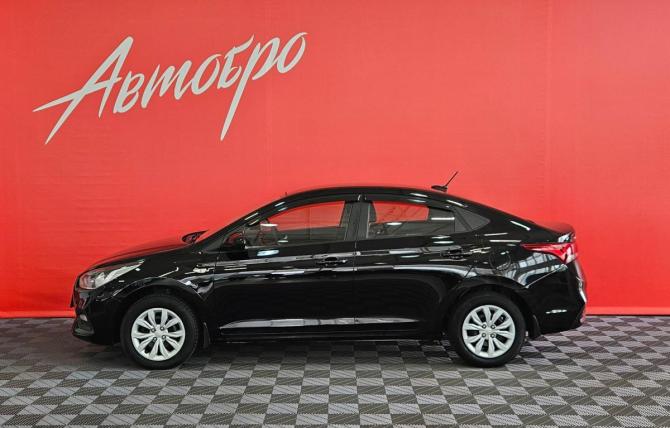 Hyundai Solaris II с пробегом 2017 года, цена 1 165 000 рублей, 131298 км, седан, Автокод Объявления