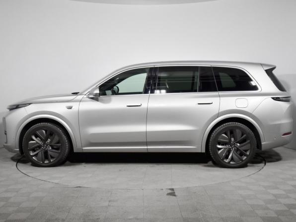 Li Auto (Lixiang) L9 I с пробегом 2023 года, цена 5 399 000 рублей, 73378 км, внедорожник, Автокод Объявления