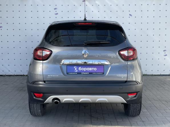 Renault Kaptur I с пробегом 2018 года, цена 1 300 000 рублей, 74399 км, внедорожник, Автокод Объявления