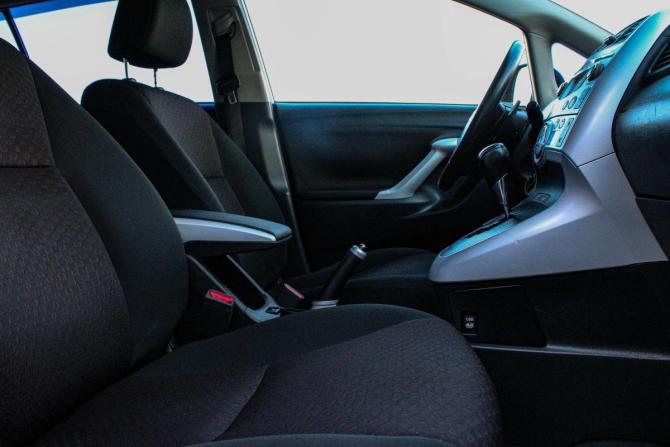 Toyota Verso I с пробегом 2011 года, цена 1 069 000 рублей, 203239 км, компактвэн, Автокод Объявления
