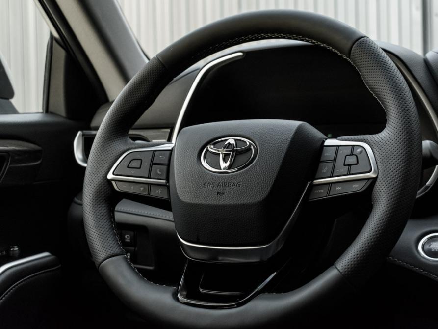 Toyota Highlander IV (XU70) Екатеринбург  - изображение 16