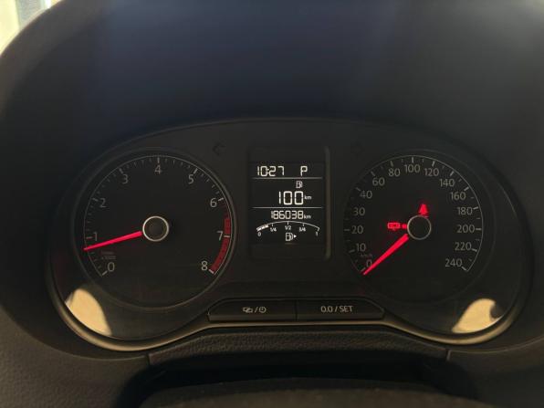 Volkswagen Polo V Рестайлинг с пробегом 2017 года, цена 933 100 рублей, 186013 км, седан, Автокод Объявления