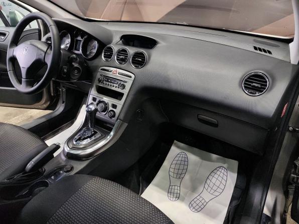 Peugeot 308 I с пробегом 2010 года, цена 570 000 рублей, 292259 км, хэтчбек, Автокод Объявления