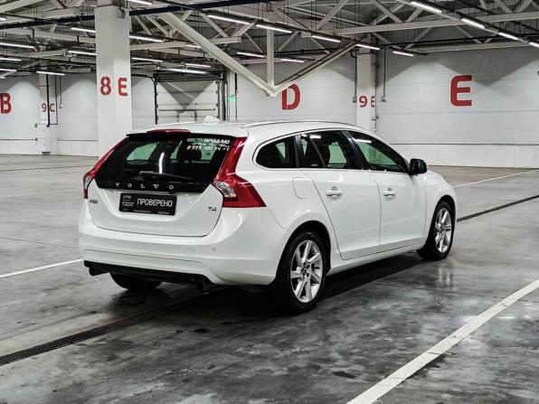 Volvo V60 I Рестайлинг с пробегом 2014 года, цена 1 329 000 рублей, 149771 км, универсал, Автокод Объявления