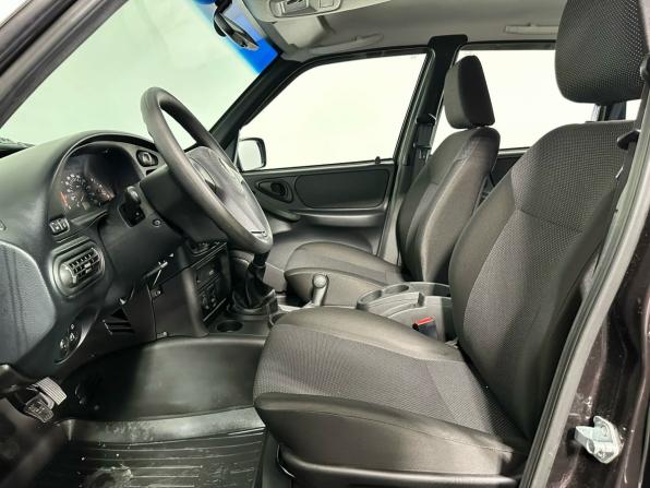 Chevrolet Niva I Рестайлинг с пробегом 2016 года, цена 840 000 рублей, 39001 км, внедорожник, Автокод Объявления
