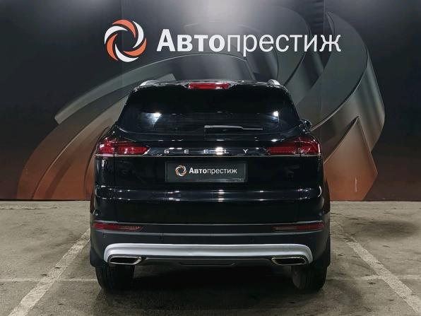 Geely Atlas Pro с пробегом 2023 года, цена 2 049 000 рублей, 38762 км, внедорожник, Автокод Объявления