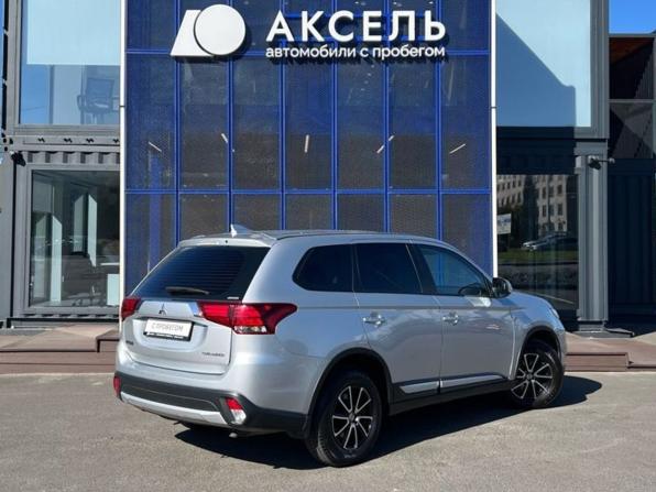 Mitsubishi Outlander III Рестайлинг 2 с пробегом 2017 года, цена 1 829 000 рублей, 144000 км, внедорожник, Автокод Объявления