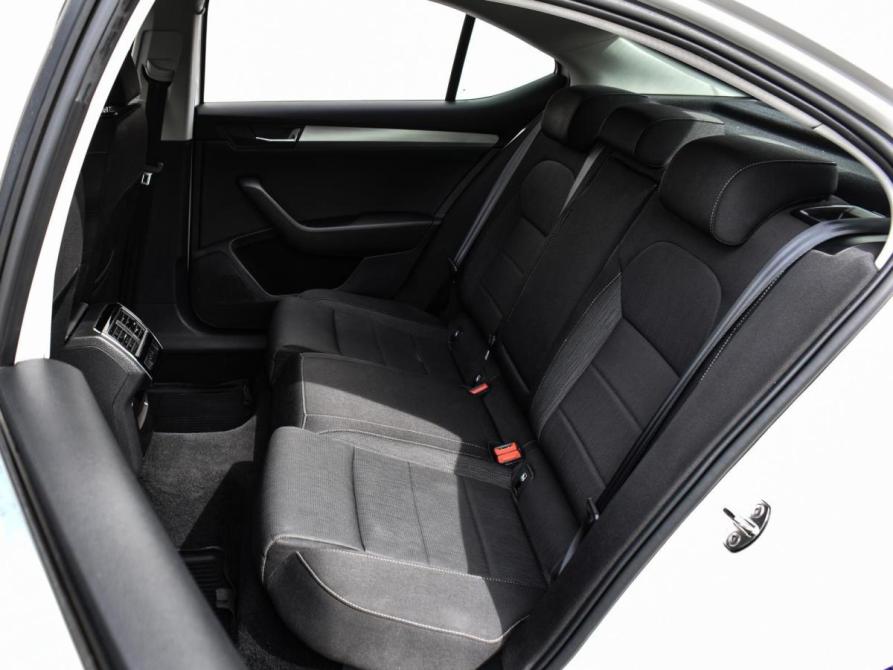 Skoda Superb III Краснодар  - изображение 9
