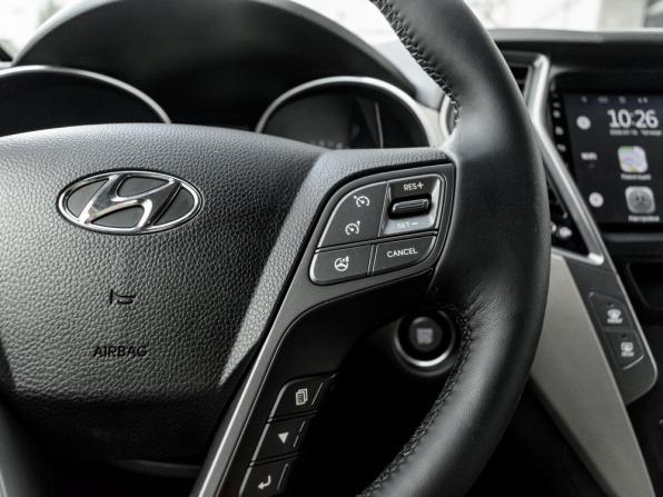 Hyundai Santa Fe III с пробегом 2013 года, цена 2 130 000 рублей, 211372 км, внедорожник, Автокод Объявления
