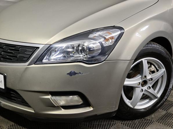 Kia Ceed I Рестайлинг с пробегом 2010 года, цена 575 000 рублей, 262826 км, хэтчбек, Автокод Объявления