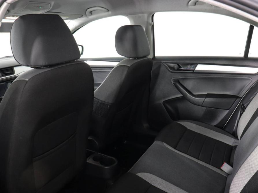 Skoda Rapid I Рестайлинг Химки  - изображение 13