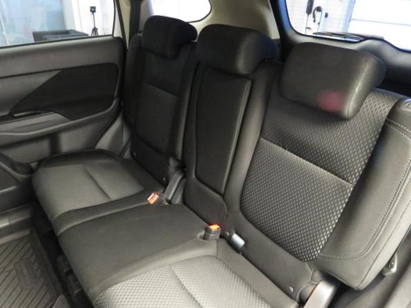 Mitsubishi Outlander III Рестайлинг 3 с пробегом 2019 года, цена 1 795 000 рублей, 211000 км, внедорожник, Автокод Объявления