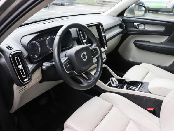 Volvo XC40 I с пробегом 2021 года, цена 2 950 000 рублей, 63006 км, внедорожник, Автокод Объявления